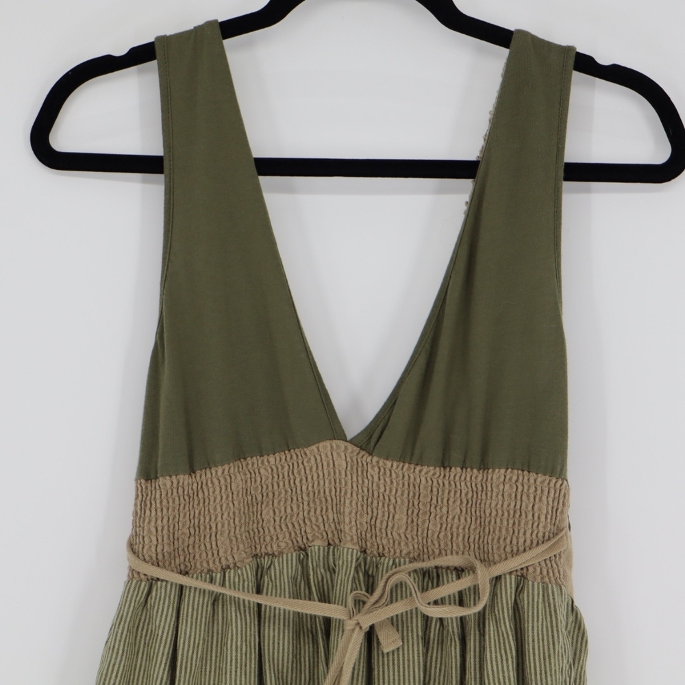 Free People Women's Tank Top Size Medium Bohemian Embroidered Fit and Flare - Picture 9 of 12